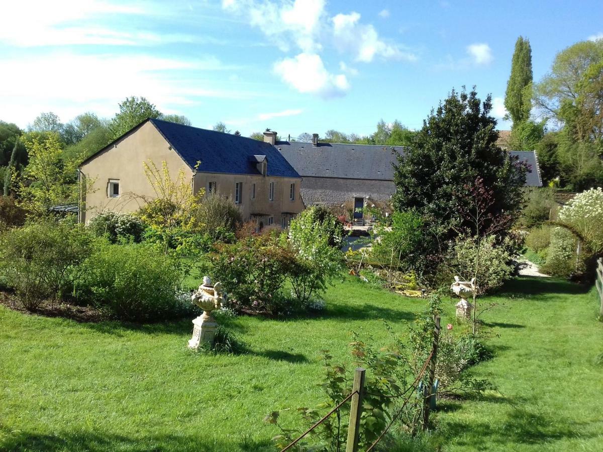 Gite Du Jardin Des Sources Villa Vaux-sur-Seulles Exterior photo